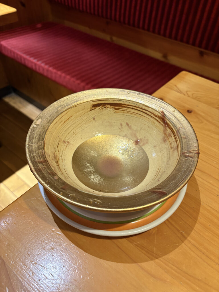 アサイーのかき氷を食べ終わった後の画像